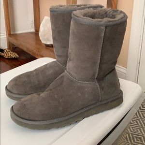 Gray Uggs boots